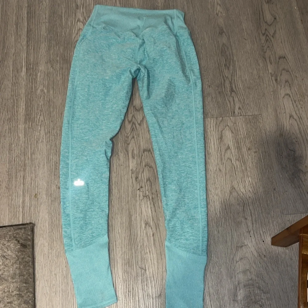 Alo Yoga leggings
